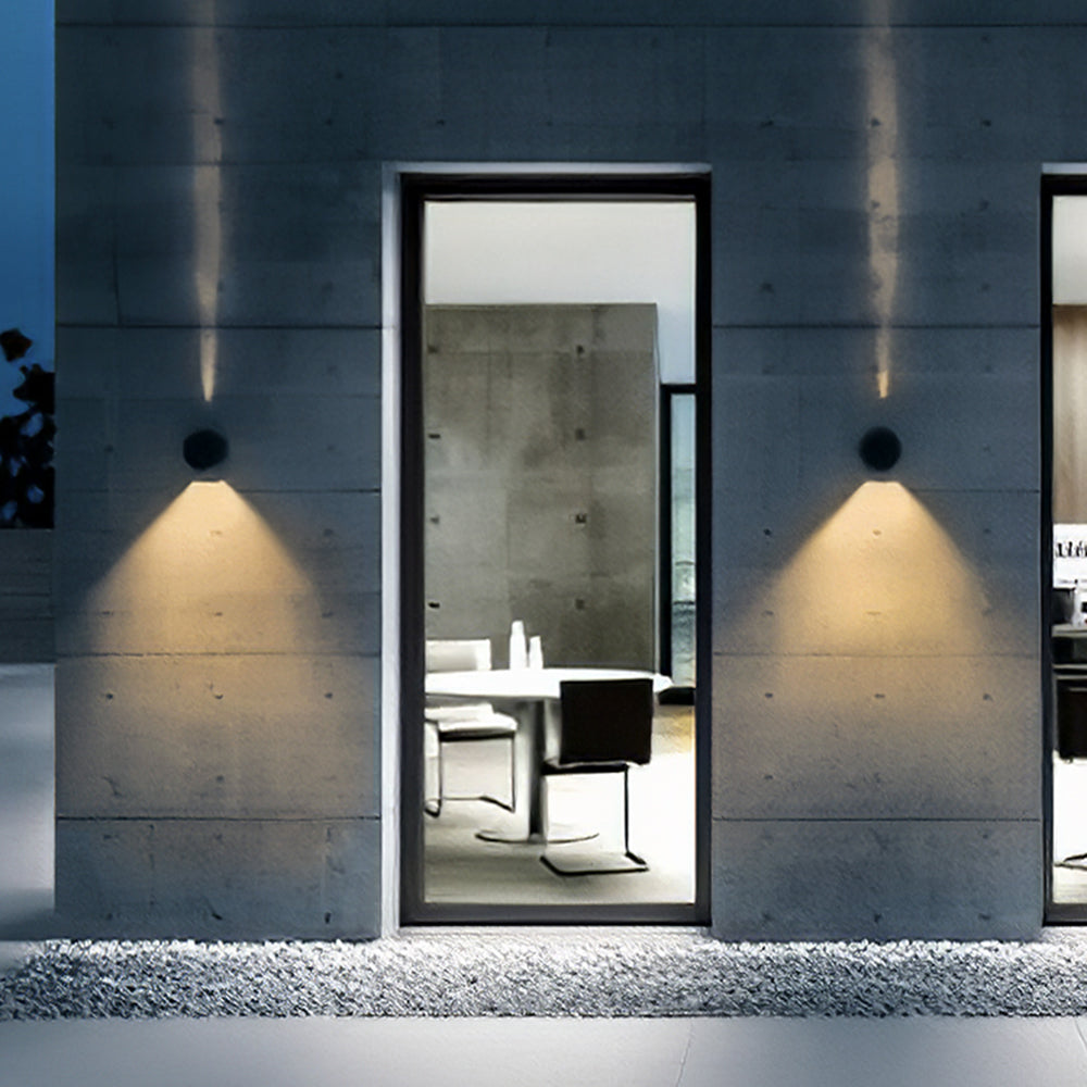 Orr Modern Minimalist Round Metal/Glass Waterproof Outdoor Wall Lamp, Black - Lumpaz