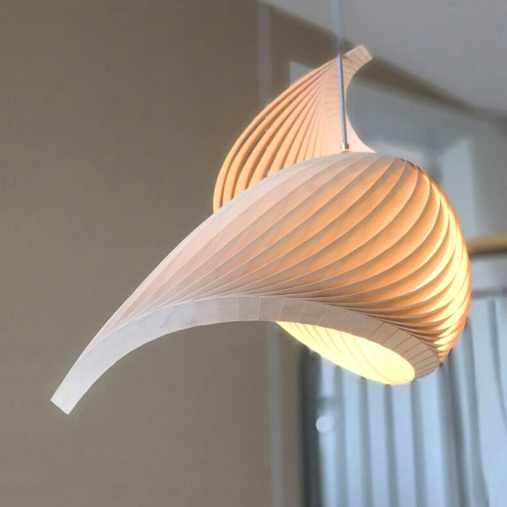Renée Modern Conch Shell  Metal/Wood Pendant Light, Wooden - Lumpaz
