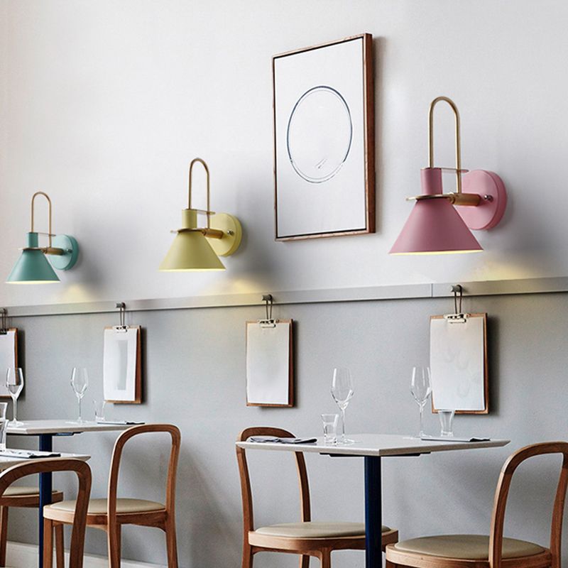 Morandi Vintage Horn Shape Metal Wall Lamp, Living room/Bedroom/Bathroom - Lumpaz