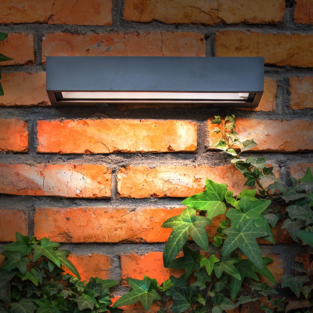 Orr  Modern Metal/Acrylic Solar Waterproof Outdoor Wall Lamp, Black - Lumpaz