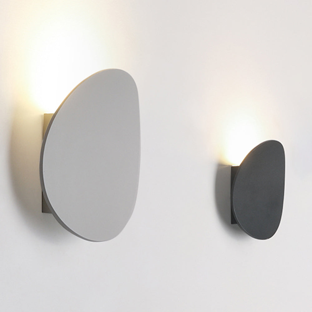 Orr Modern Minimalist Pebbles Shaped Metal/Acrylic Outdoor Waterproof Wall Lamp, Black/Gray - Lumpaz