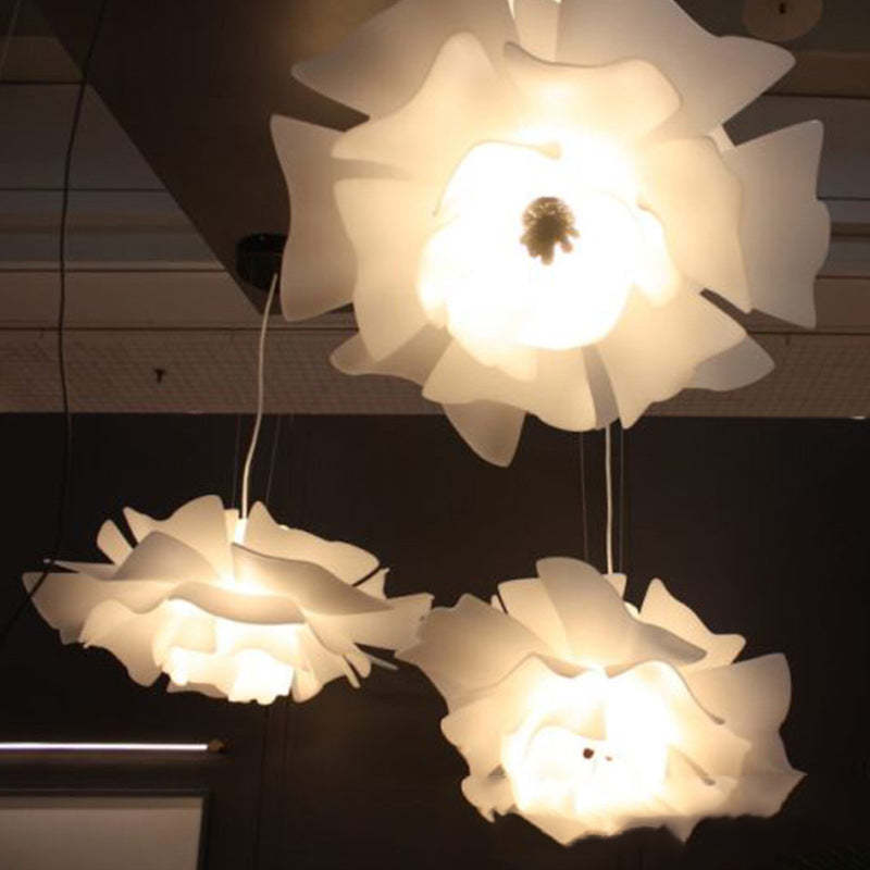 Bella Elegant Flower Pendant Light White Metal/Acrylic Living Room - Lumpaz