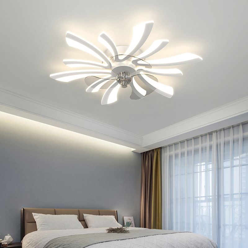 Hana Modern Flower Ceiling Fan with Light, 3 Color, L 25.5"/27"/31"/35.5" - Lumpaz