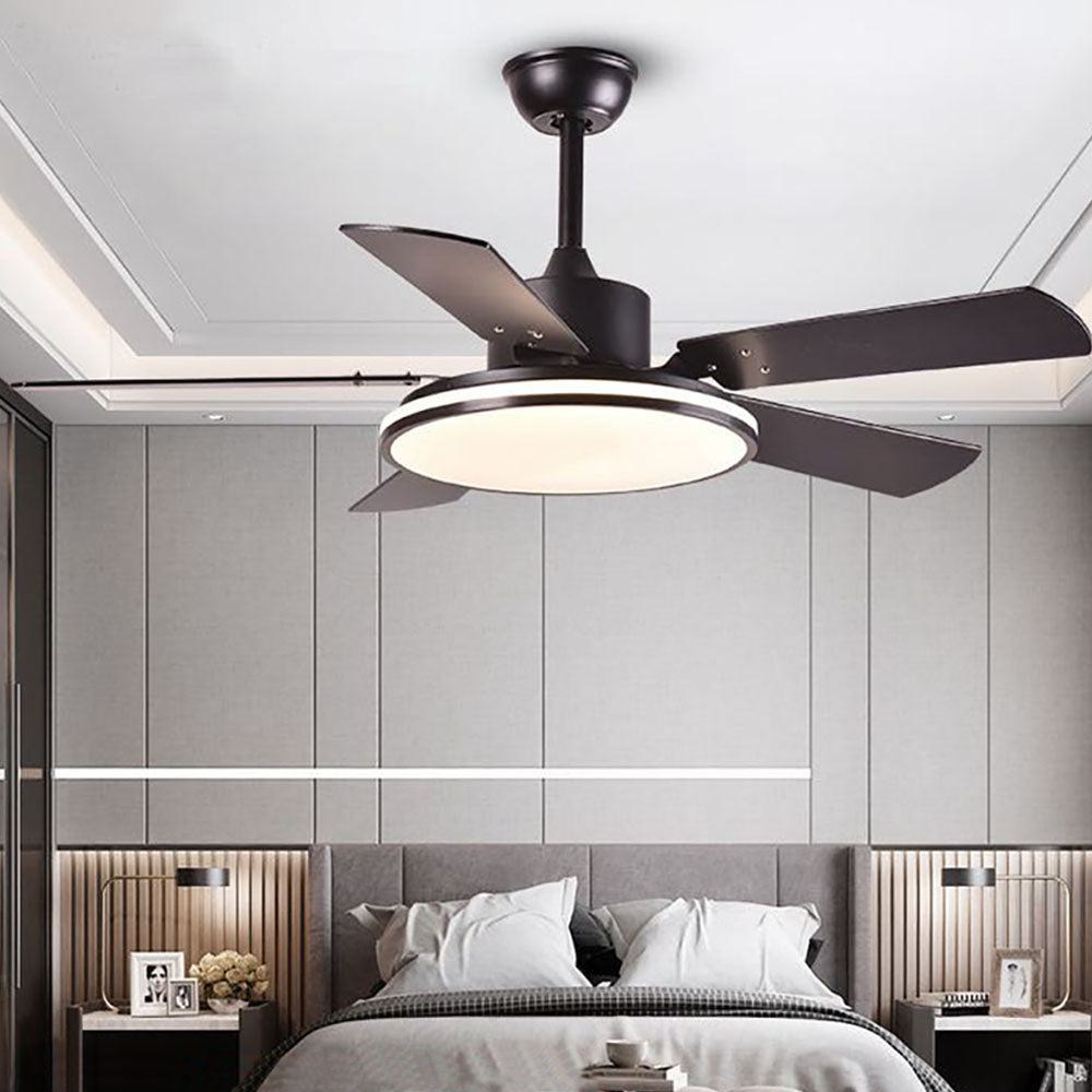 Haydn 5-Blade Modern Black DC Ceiling Fan with Light, Metal & ABS, 52'' - Lumpaz