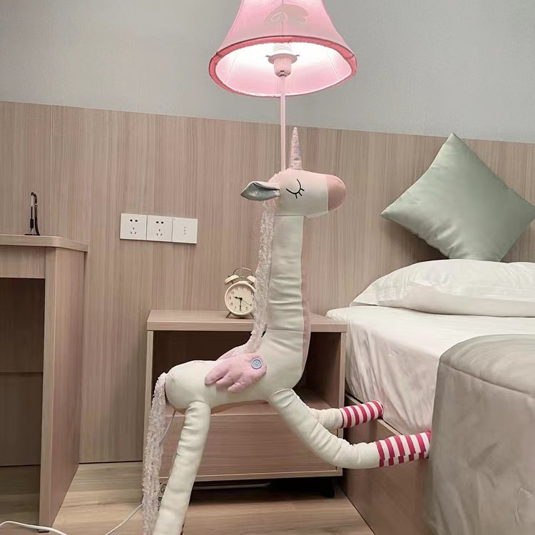 Minori Pink Plush Unicorn Animal Floor Lamp, Metal - Lumpaz