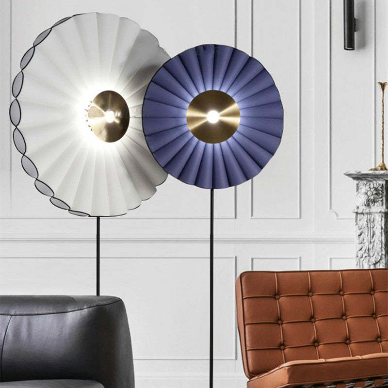 Chan Flower Metal/Artificial Paper Floor Lamp, White/Blue - Lumpaz