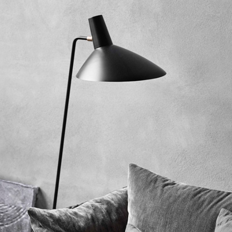 Salgado Modern Minimalist Geometric Tripod Metal Floor Lamp, Black - Lumpaz