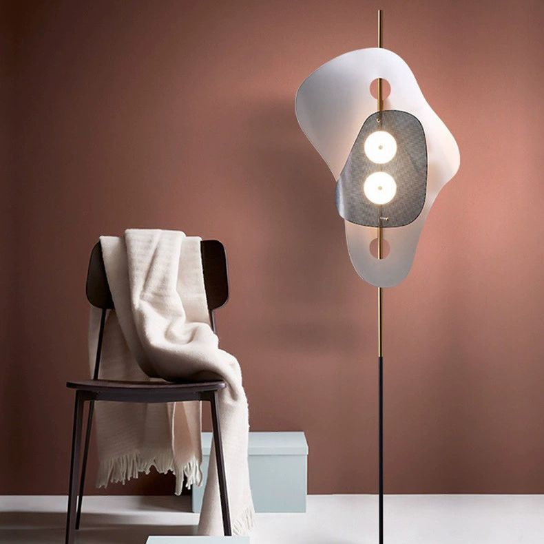 Salgado Modern Irregular Double Head Metal Floor Lamp, White - Lumpaz