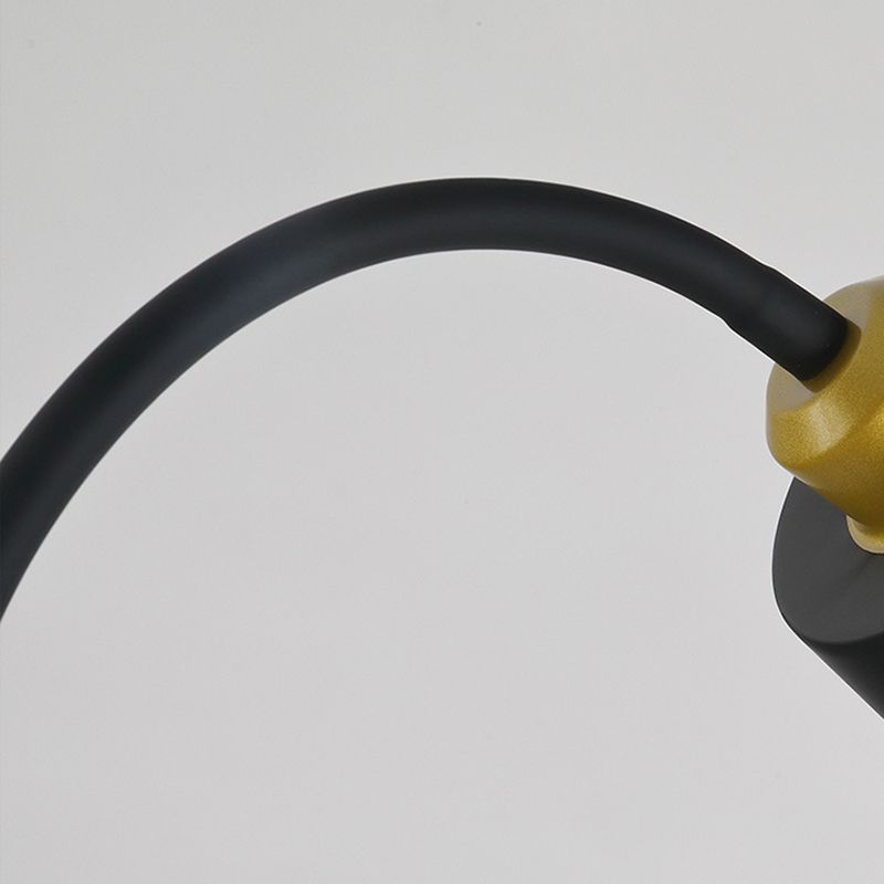 Morandi Modern Simple Floor Lamp, Metal, Black/White - Lumpaz