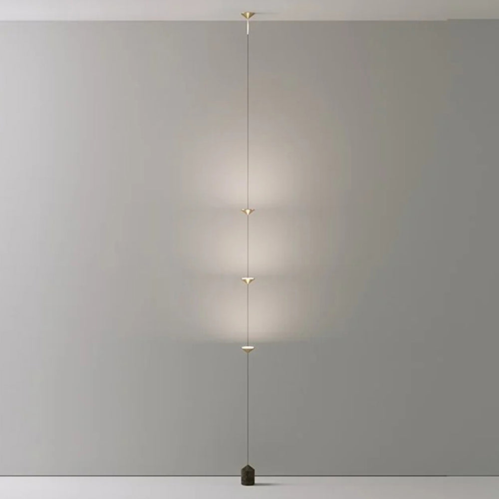 Edge Full-Length Minimalist Linear Floor Lamp, 3 Bulbs - Lumpaz