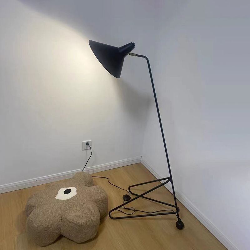 Salgado Modern Minimalist Geometric Tripod Metal Floor Lamp, Black - Lumpaz