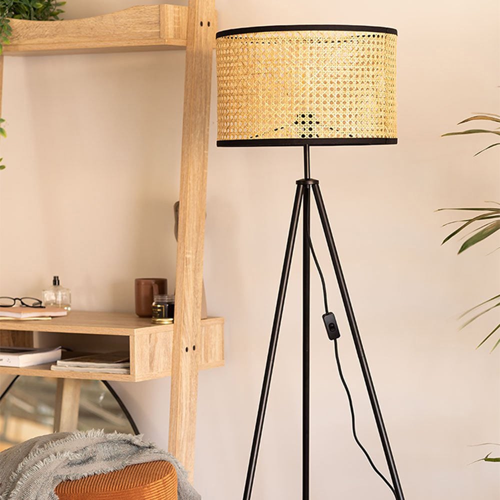 Ritta Natural Tripod Floor Lamp, Rattan/Willow Weave - Lumpaz