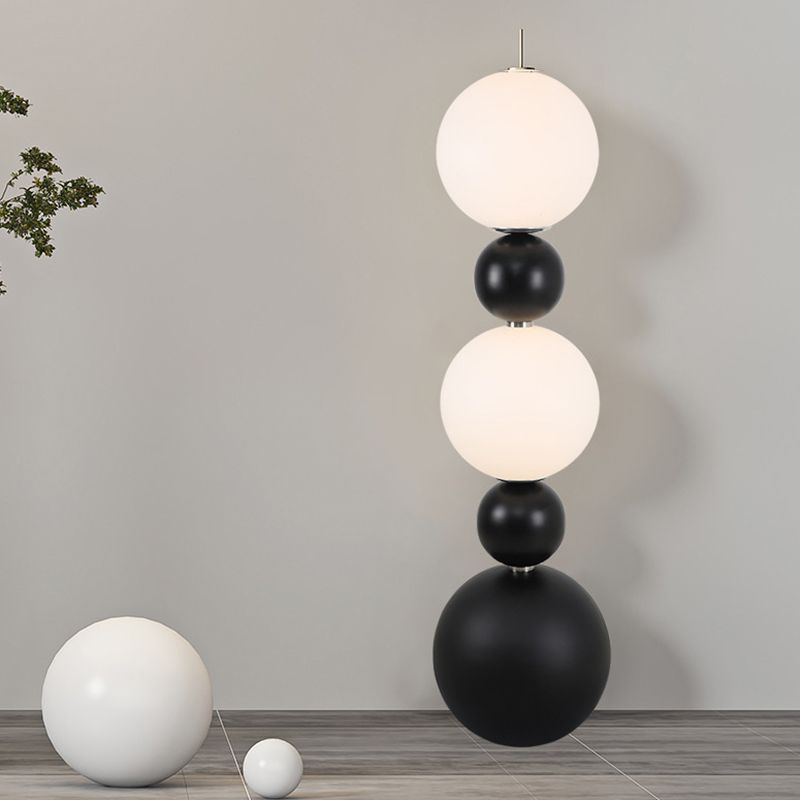 Valentina Modern Ball-shaped Resin Glass Floor Lamp,Black /White - Lumpaz