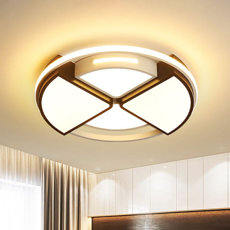 Quinn Modern Round Flush Mount Ceiling Light, Black&White - Lumpaz