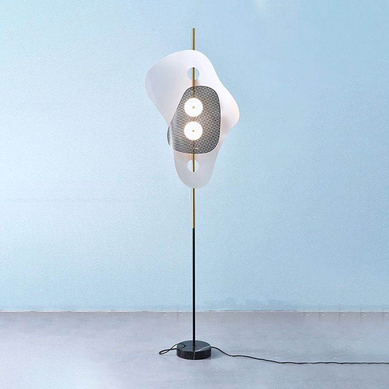 Salgado Modern Irregular Double Head Metal Floor Lamp, White - Lumpaz