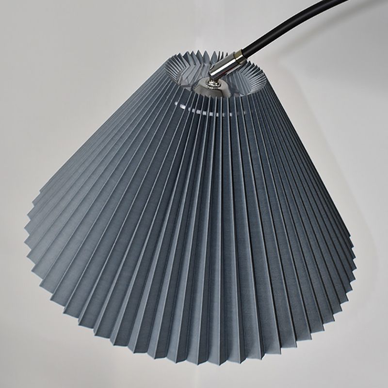 Eryn Floor Lamp Pleated Arc Nordic/Modern, Metal/Fabric, Multi-color, Study - Lumpaz