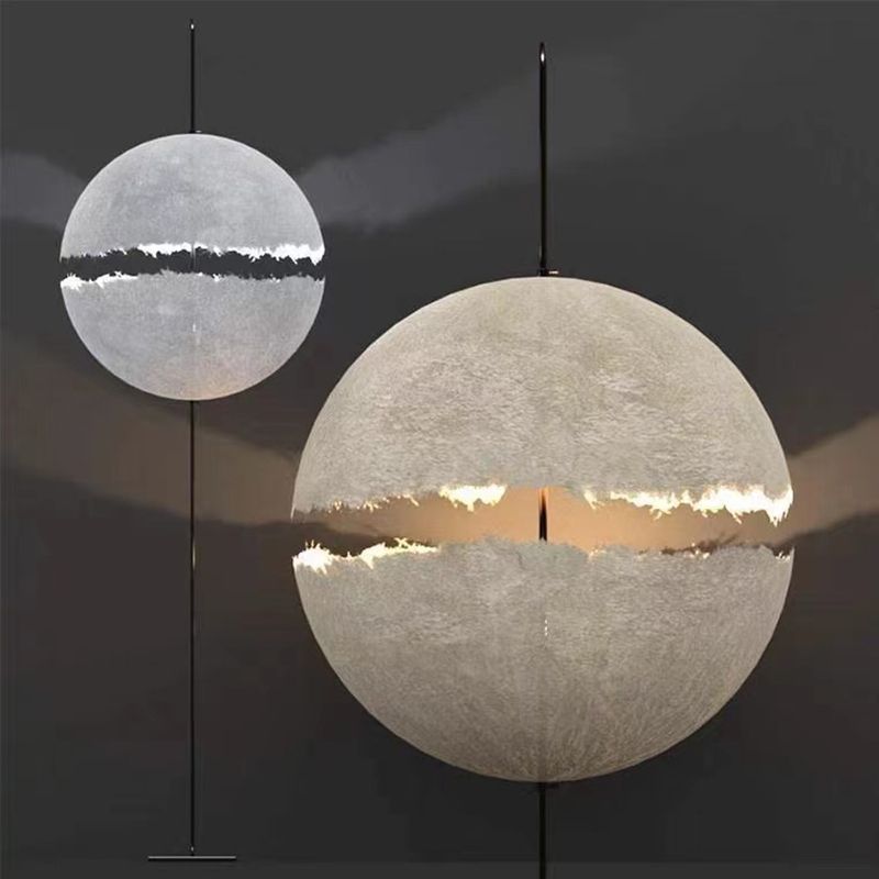 Elif Modern Moon Globe Metal Resinn Floor Lamp, Gold/Silver - Lumpaz