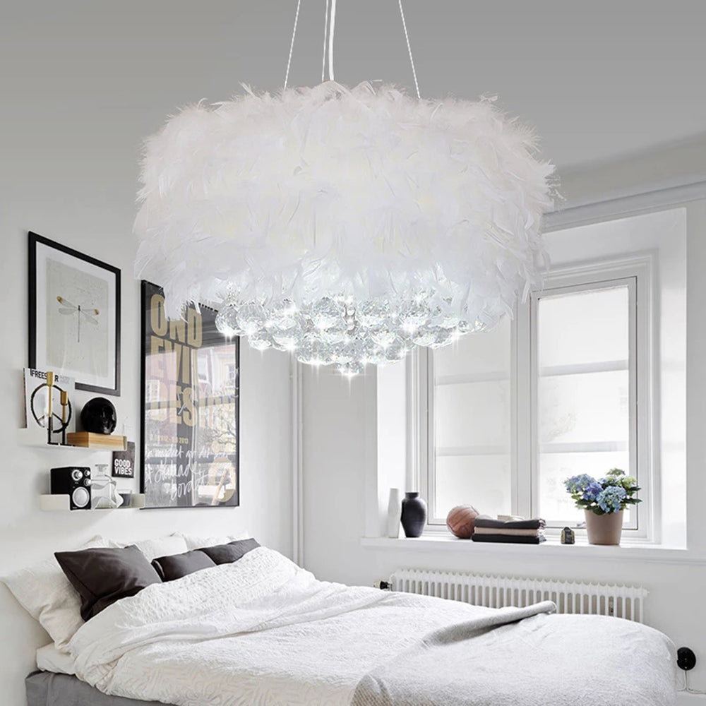 O'Moore Modern Luxury Round Chandelier, Feather/Crystal, White - Lumpaz