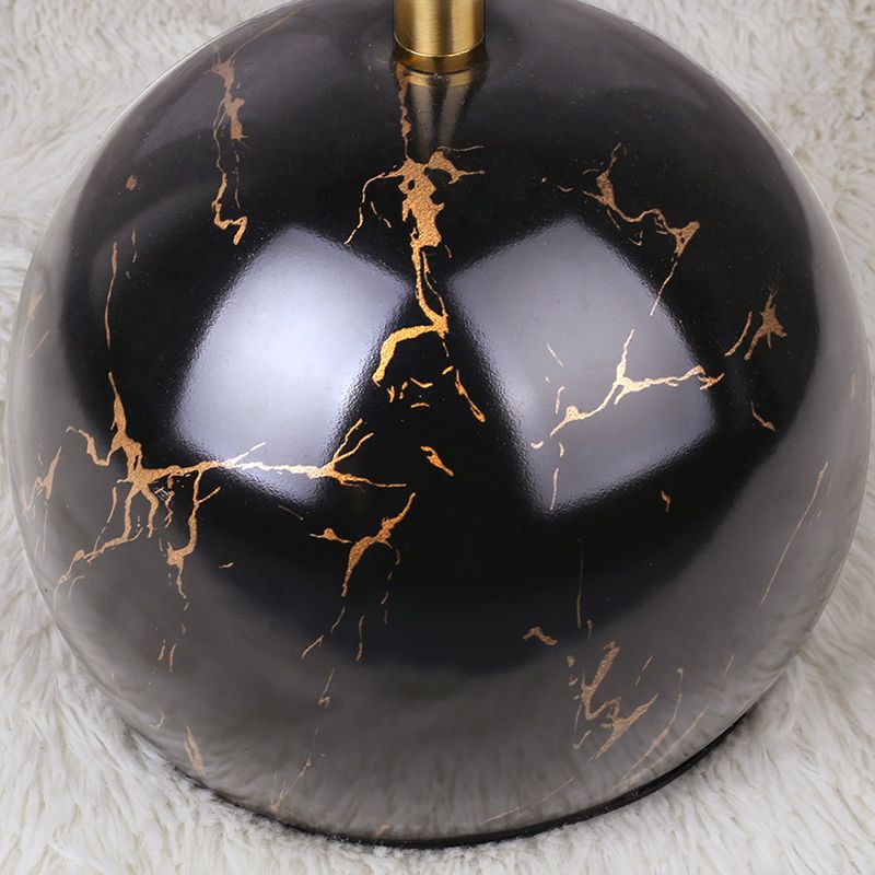 Eryn Modern Cylinder Shape Metal Fabric Floor Lamp - Lumpaz