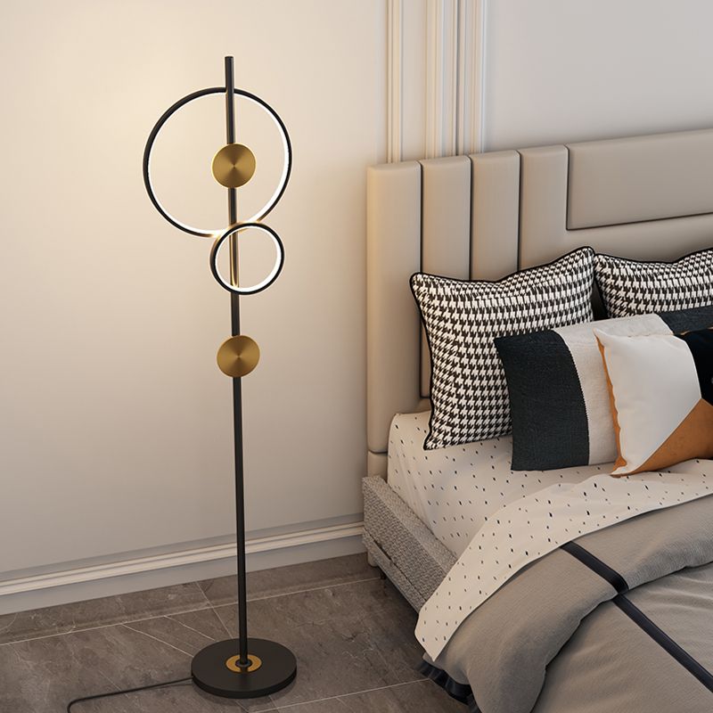Arisha Modern Ring Design Floor Lamp, Black&Gold - Lumpaz