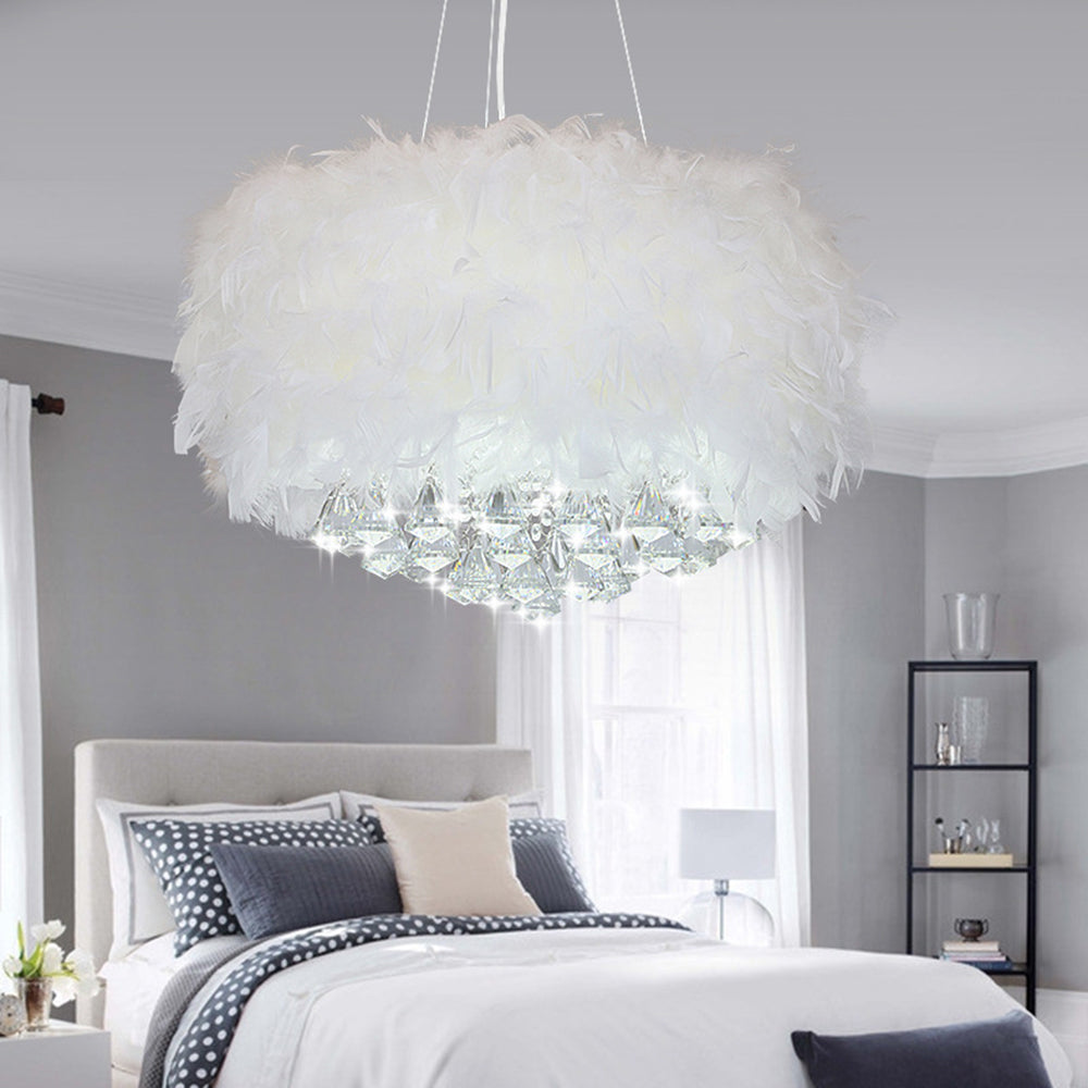 O'Moore Modern Luxury Round Chandelier, Feather/Crystal, White - Lumpaz