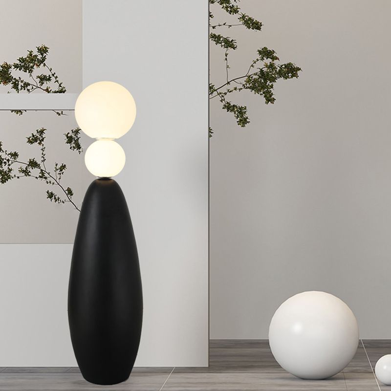Valentina Modern Ball-shaped Resin Glass Floor Lamp,Black /White - Lumpaz