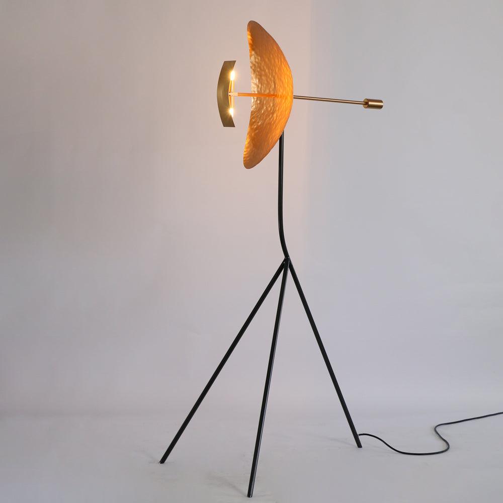 Salgado Floor Lamp Tripod Reflection Postmodern, Metal, Gold, Living Room - Lumpaz
