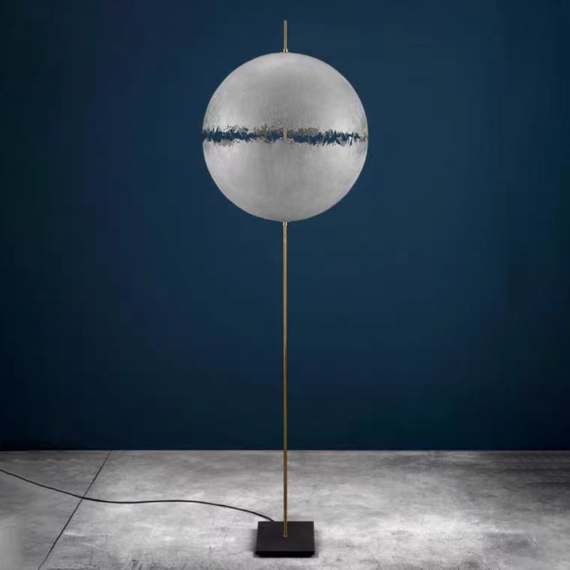 Elif Modern Moon Globe Metal Resinn Floor Lamp, Gold/Silver - Lumpaz