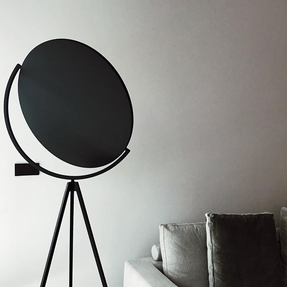 Salgado Modern Minimalist Metal Tripod Projector Floor Lamp, Black/White - Lumpaz