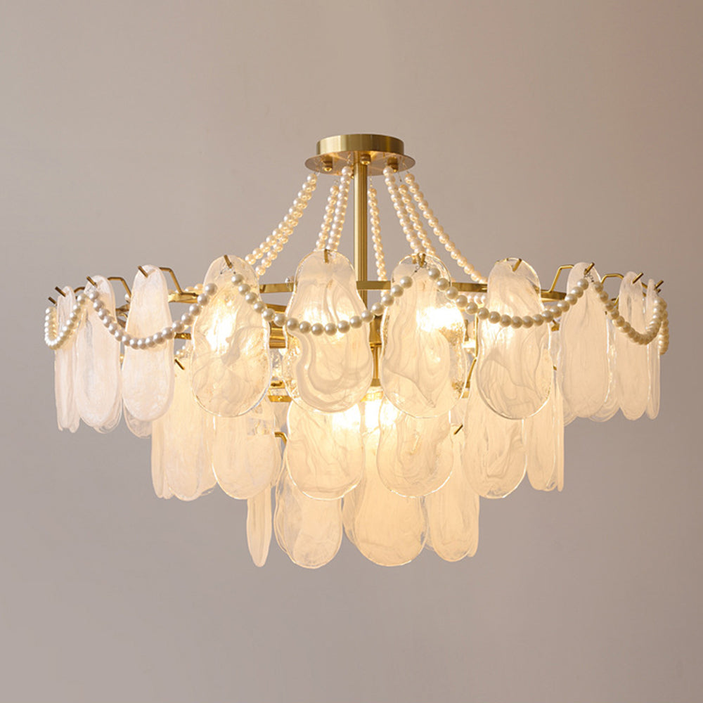 Kirsten Elegant Pearl/Glass/Metal Chandelier, White - Lumpaz