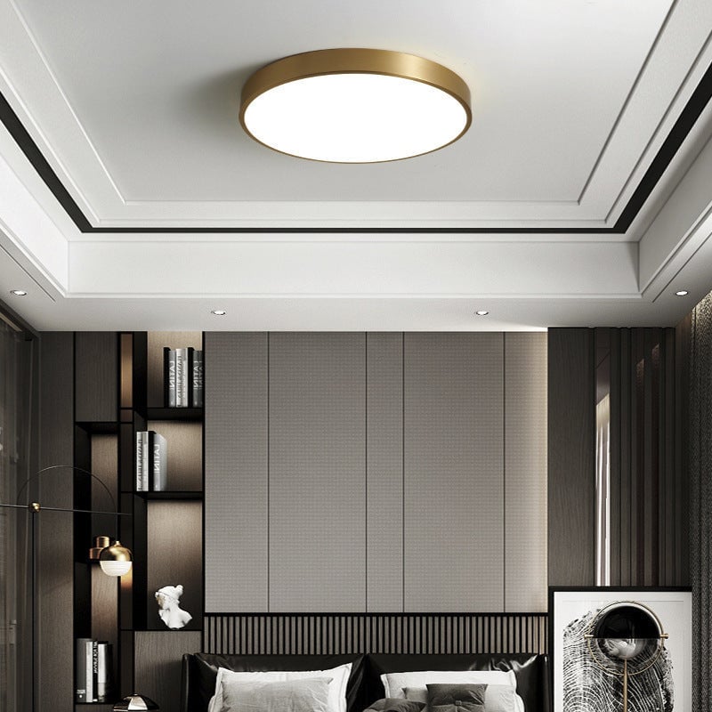 Quinn Nordic LED Gold Round Flush Mount Ceiling Light, Metal&Acrylic - Lumpaz