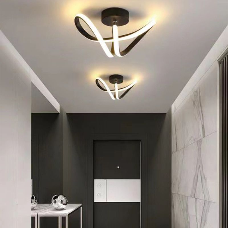 Lacey Modern Flush Mount Ceiling Light, Black/Gold - Lumpaz