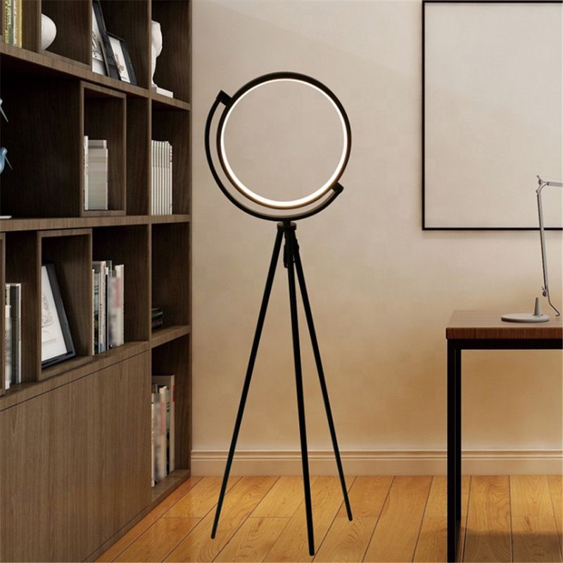 Salgado Modern Circle Tripod Metal Floor Lamp, Black/Gold - Lumpaz