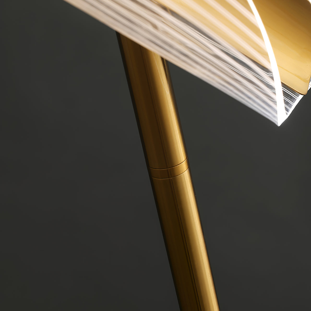 Salgado Floor Lamp Waves/3 Heads Modern, Acrylic, Gold/White, Living Room - Lumpaz