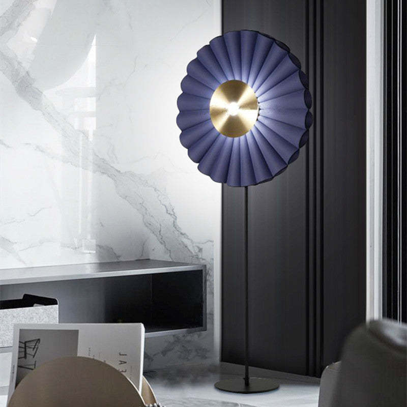 Chan Flower Metal/Artificial Paper Floor Lamp, White/Blue - Lumpaz