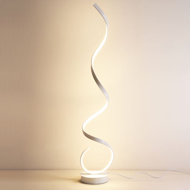 Modern Steamline Minimalist linear Floor Lamp, White/Black - Lumpaz