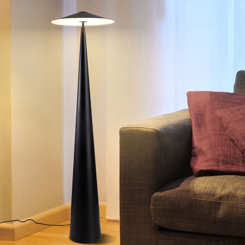 Salgado Modern Saucer Shaped Metal Floor Lamp, Black - Lumpaz