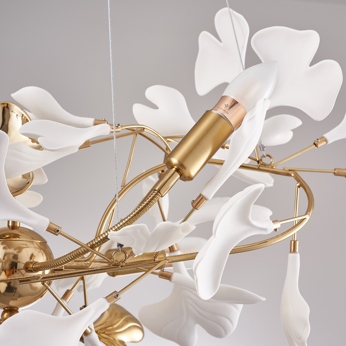 Olivia Gildglow Luxury Ceramic Chandelier Large Foyer Gingko Leaf Living Room - Lumpaz