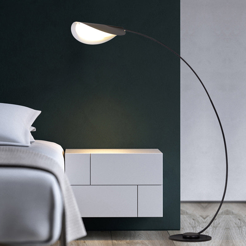Edge Modern Arch Metal Floor Lamp, Black Bedroom/Living Room - Lumpaz