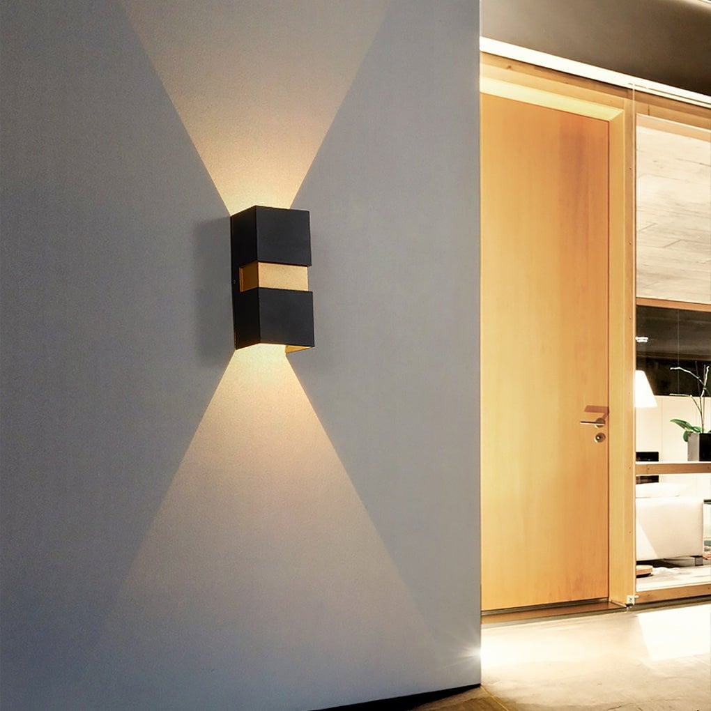 Modern Minimalist Outdoor LED Waterproof Wall Light for Villa Balcony Aisle Lighting - Lumpaz