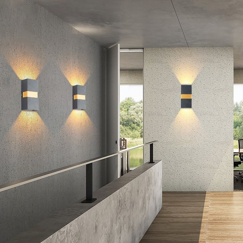 Modern Minimalist Outdoor LED Waterproof Wall Light for Villa Balcony Aisle Lighting - Lumpaz