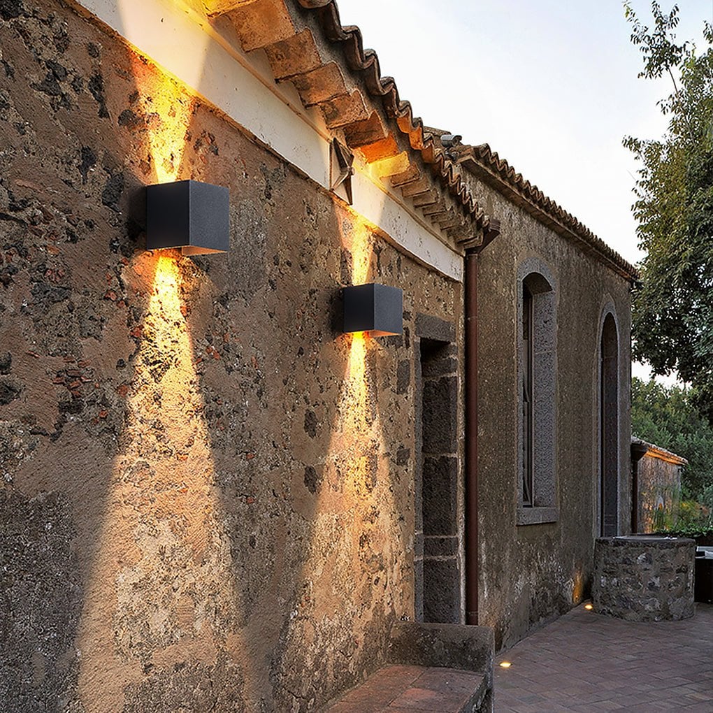 Up down Lighting Waterproof Adjustable Beam Angle Outdoor Wall Lights - Lumpaz