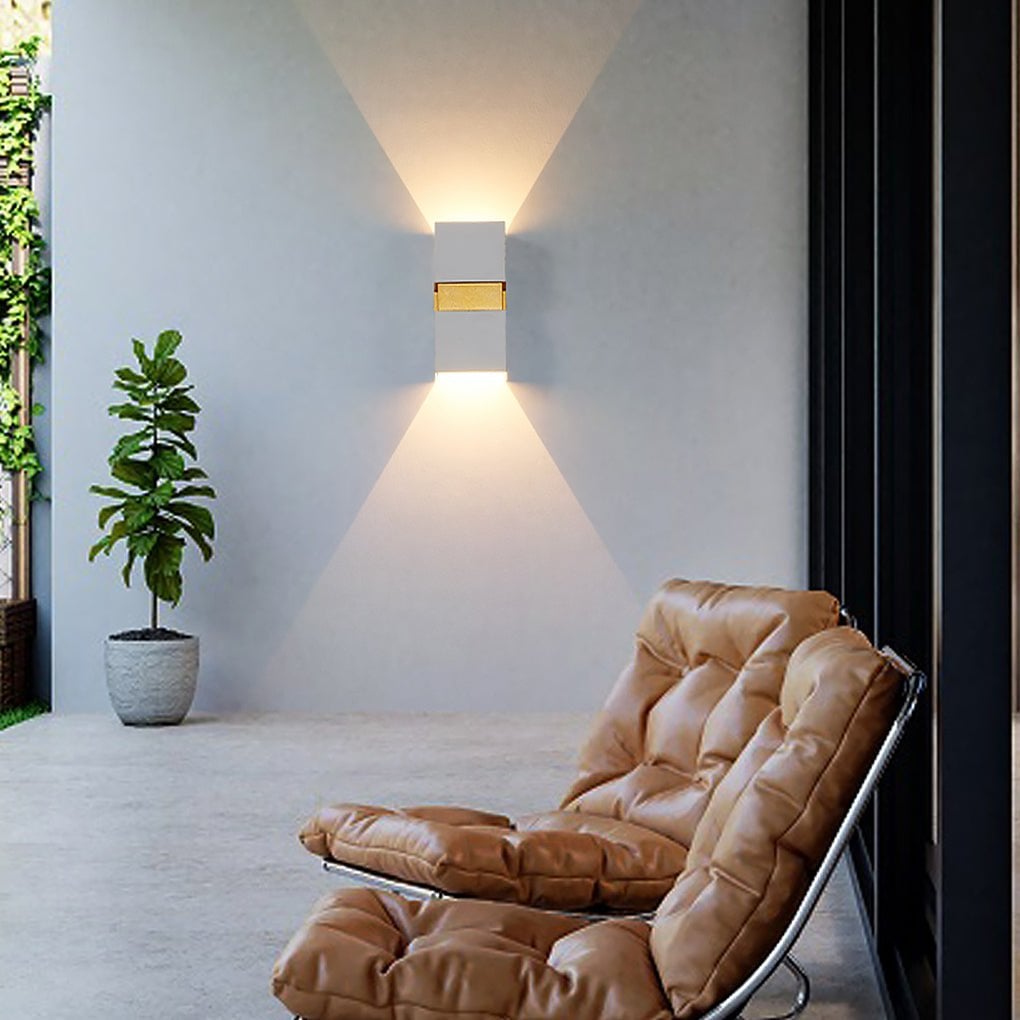 Modern Minimalist Outdoor LED Waterproof Wall Light for Villa Balcony Aisle Lighting - Lumpaz