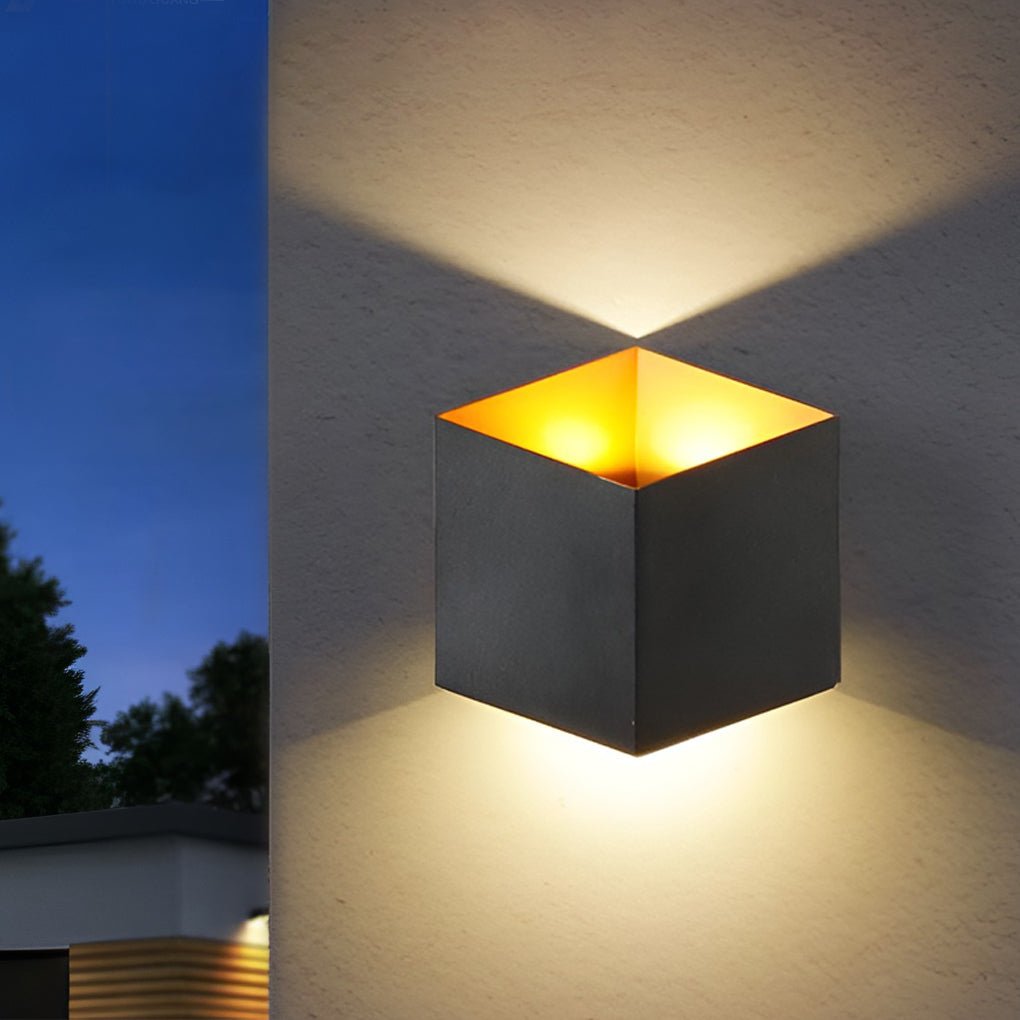 Square Waterproof up and down Lighting LED Modern Outdoor Wall Lights - Lumpaz