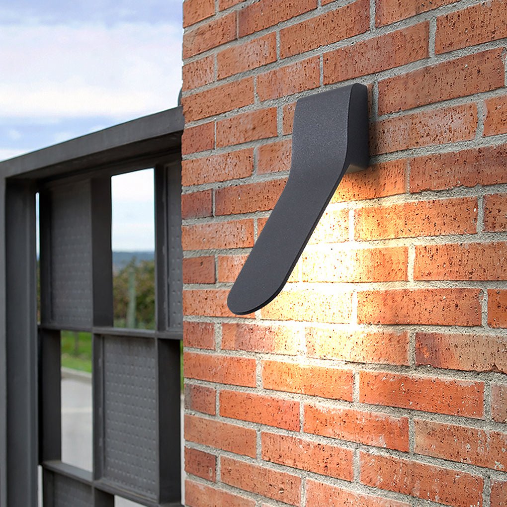 Modern Minimalist LED Waterproof Wall Light for Outdoor Courtyard Aisle Balcony - Lumpaz