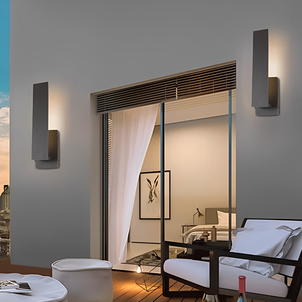 Waterproof Minimalist Aluminum LED Black Modern Outdoor Wall Light - Lumpaz