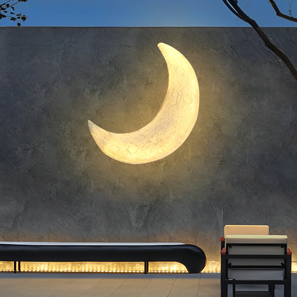 Creative Resin Moon Waterproof LED Modern Outdoor Wall Sconce Lighting - Lumpaz