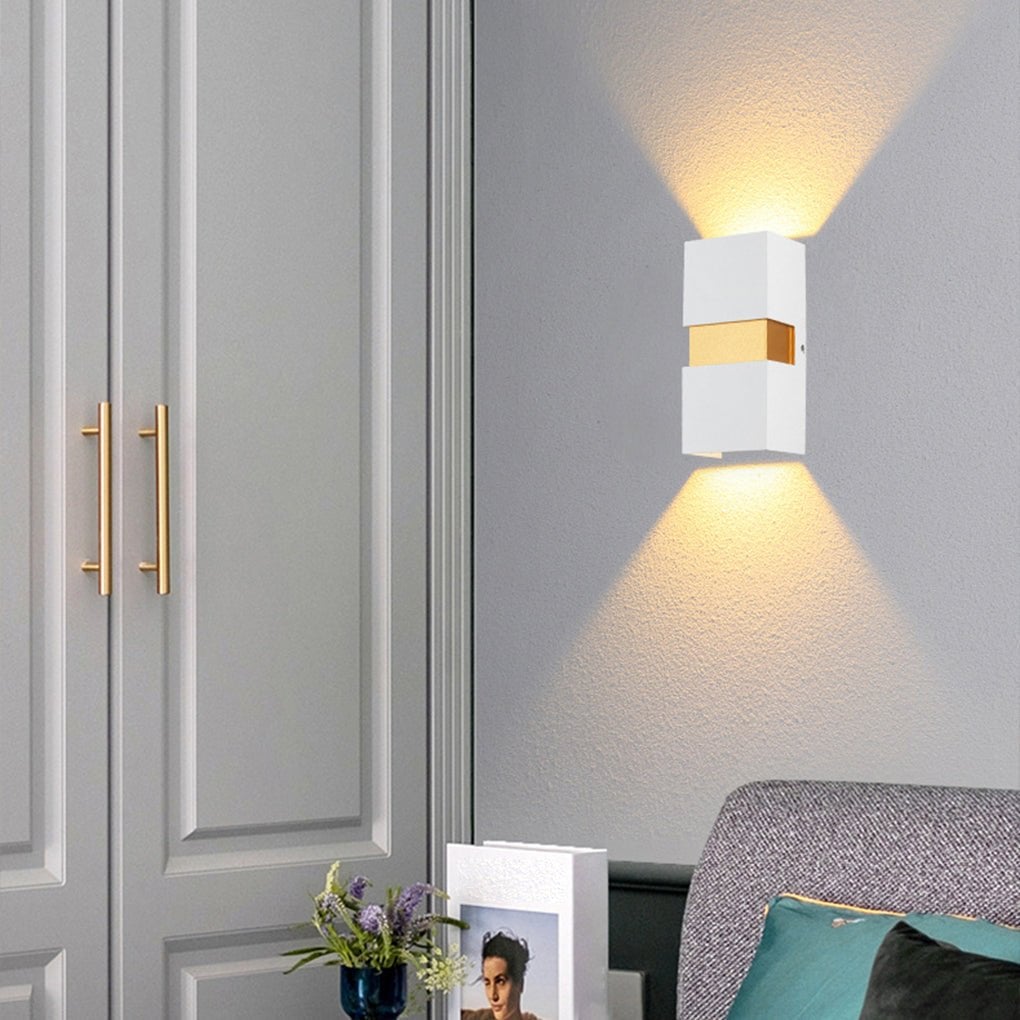 Modern Minimalist Outdoor LED Waterproof Wall Light for Villa Balcony Aisle Lighting - Lumpaz