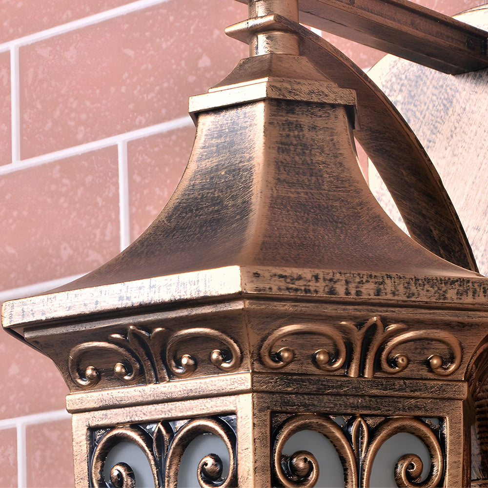 Outdoor Vintage Bronze Wall Light 1-light Wall-Mount Lantern - Lumpaz