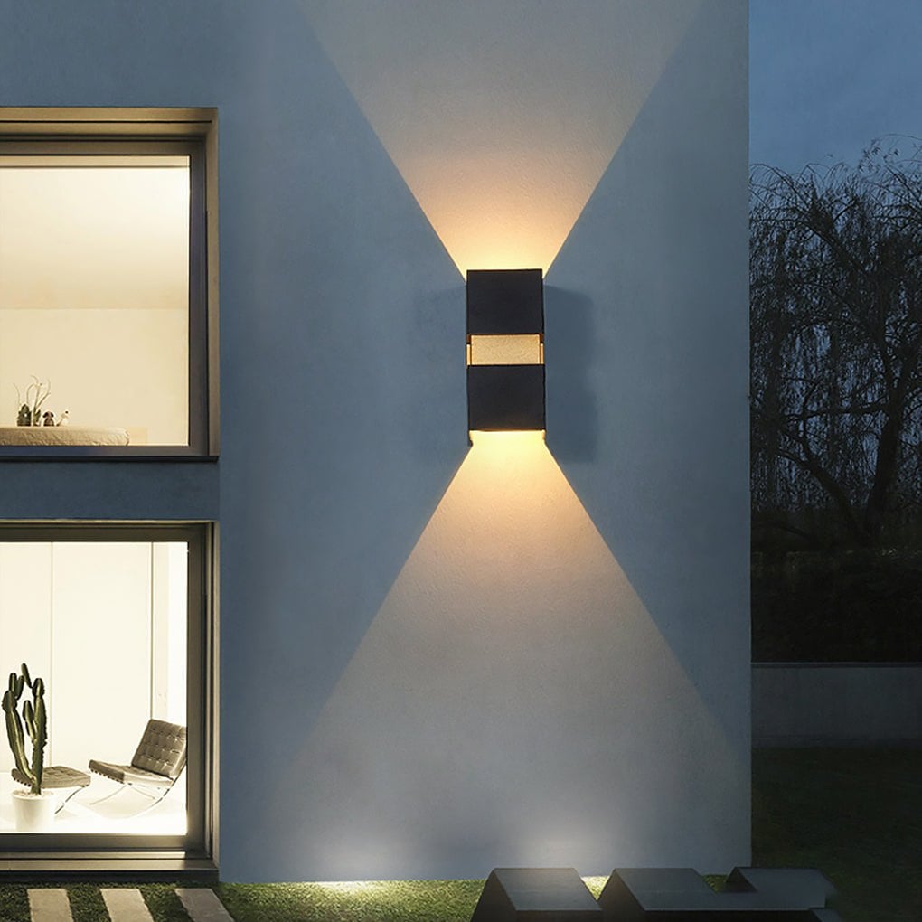 Modern Minimalist Outdoor LED Waterproof Wall Light for Villa Balcony Aisle Lighting - Lumpaz